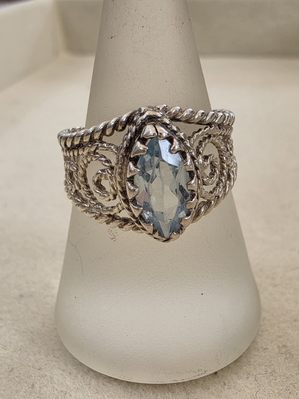 Sterling Silver Marquise Topaz Filigree Ring- Size 8 • 4.00g